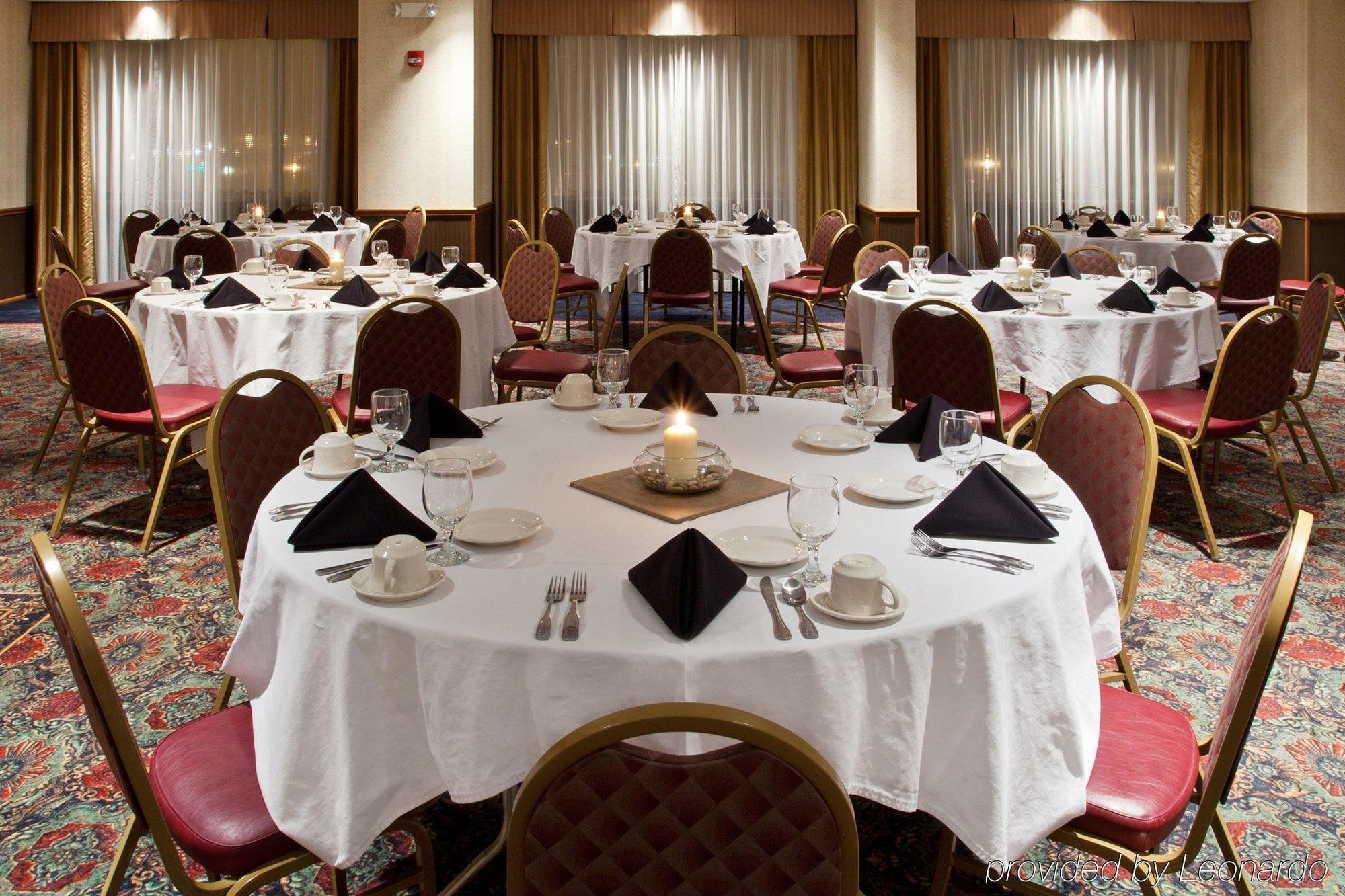 Four Points By Sheraton Cleveland Airport Exteriér fotografie