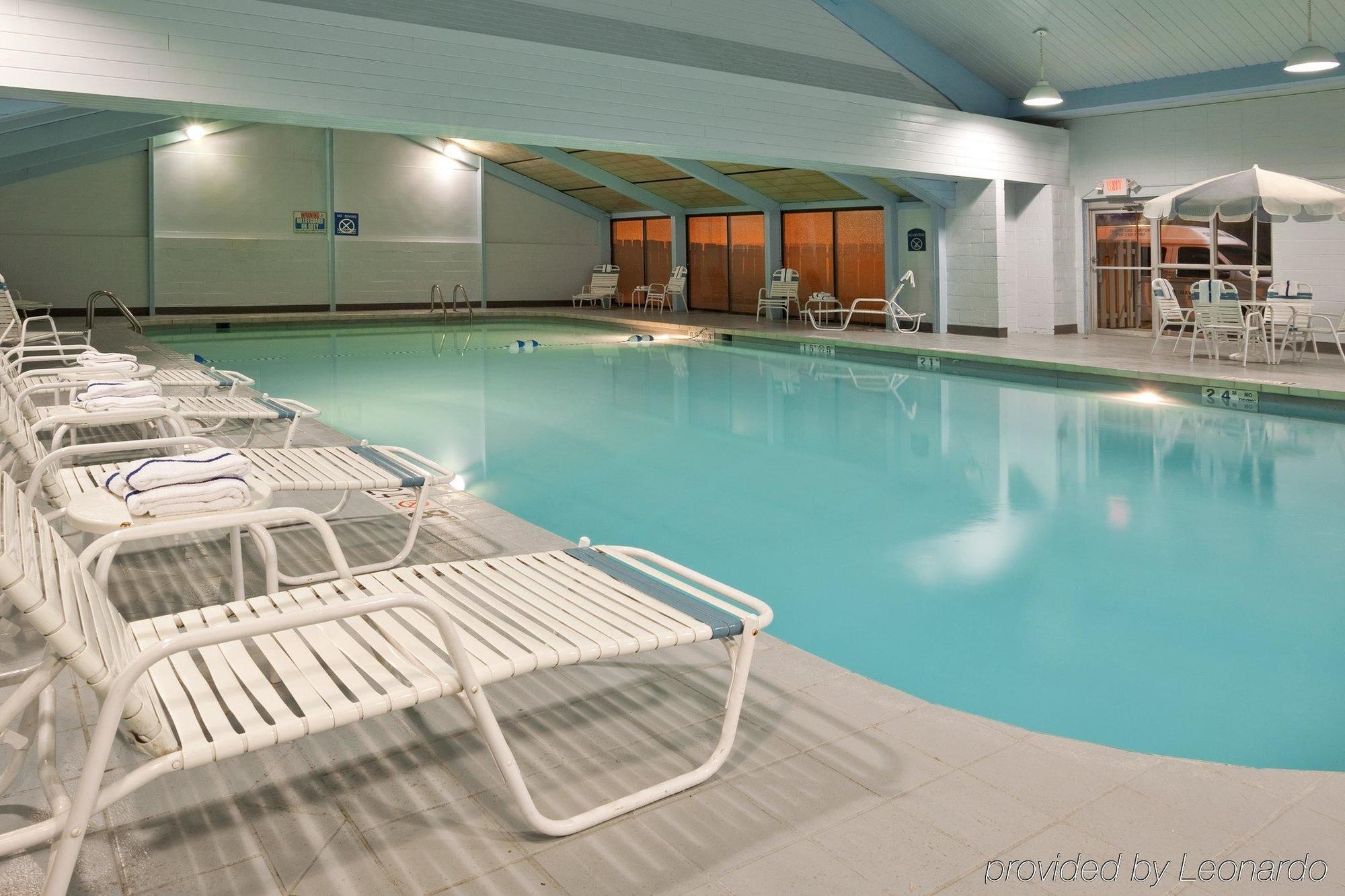 Four Points By Sheraton Cleveland Airport Exteriér fotografie